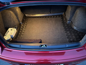 Mitsubishi Lancer 1.8 64900 km - 10