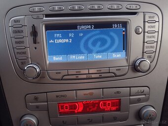 Ford Galaxy 2.0TDCI - 10