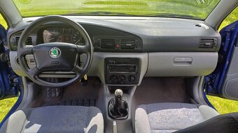 skoda octavie 1.6 benzin ( velmi pekna ) - 10