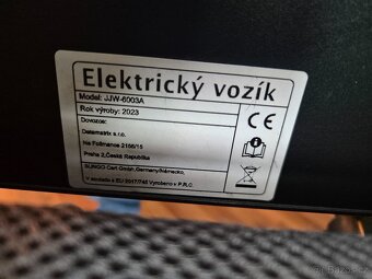 Invalidní elektrický vozík - 10
