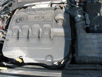 Octavia II 1,6 TDi-85 kW, 220.000,-Kč - 10