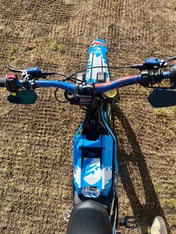 Surron light bee x - 10