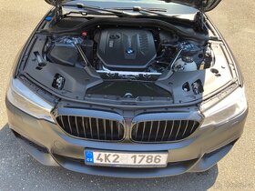 BMW Řada 5 G31 530d Xdrive 195kW M-paket LED ČR DPH - 10