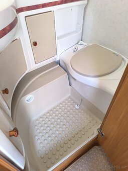 Karavan Hobby Excellent UL 495 rok 2007. - 10