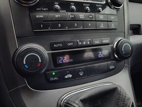 HONDA CR-V 2.2 i-CTDi 103kW 4x4 EXECUTIVE - ČR - 10