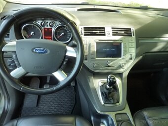 Ford Kuga 2.0 TDCi 4x4 TITANIUM-Xenony-Panorama - 10