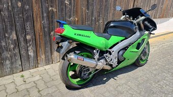 Kawasaki ZXR 750J - 10