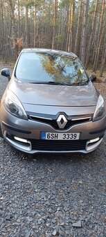 Renault Grand Scenic - 10