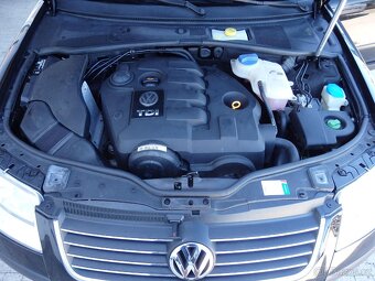 VW PASSAT 1.9 TDI KOMBI 96KW ROK 2003 COMFORT SERVISKA PĚKNÝ - 10