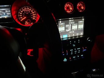 Fond Mustang 5.0 Performance 2016 - 10