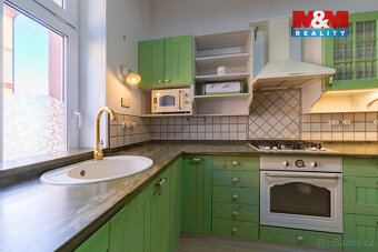 Prodej bytu 3+1, 76 m², Karlovy Vary, ul. Příčná - 10