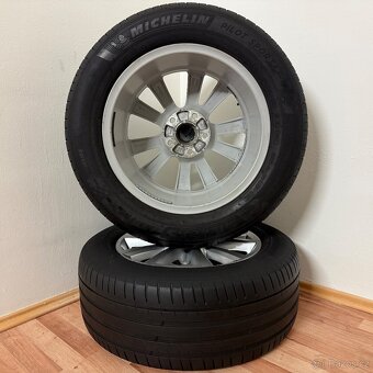 VW TOUAREG II 5x130 R18 ET53+LETNÍ 255/55R18 5/4mm - 10