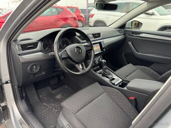Škoda Superb 2,0 TDI 110 KW DSG - 10