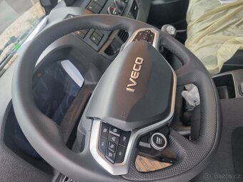 NOVÉ IVECO 180E28 EUROCARGO RUKA + NOSIČ KONTEJNERU 10T - 10