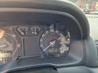 Škoda Octavia Combi 1,9TDI 74KW KLIMA - 10