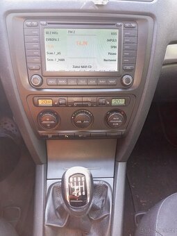 Octavia 2 combi - 10