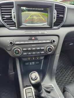 Kia Sportage 1,6i 4x2 MT 2017 ČR 1. majitel 289 000 km - 10