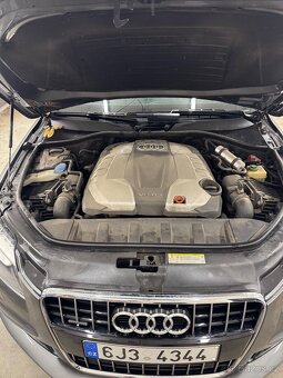 Audi Q7 4,2 TDI 250kw, 7míst - 10