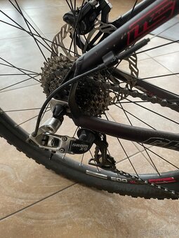 Kolo Ghost. Původní cena 25000,- - 10