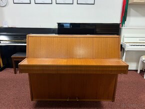 Menší piano May Berlin v záruce, doprava PRODÁNO - 10