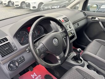 Volkswagen Touran 1.9T Di 77kw 7míst - 10