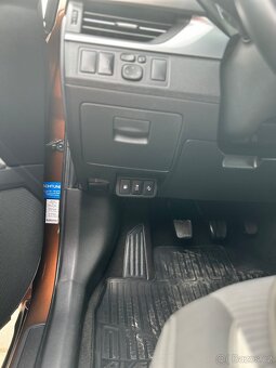 TOYOTA avensis 2.0D - 10