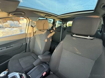 Peugeot 5008 1.6Thp 115kw +1.majitel+DPH+7míst+174TKM - 10