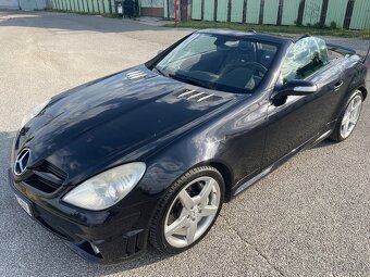 Prodej cabrio Mercedes SLK55 AMG 5.5 V8 7AT 265KW & 510NM - 10