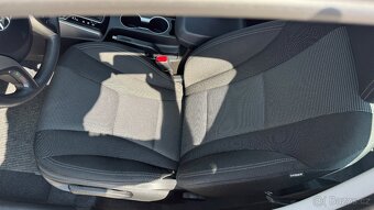 Hyundai i30 //1.6CRDi//81kW//STYLE//AUTOMAT//141TKM// - 10