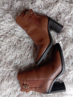 Kotníkové boty Tommy Hilfiger,  vel. 41 - 10