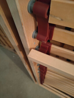 Masivní postel Karnyx dub havea 180x200 vč. roštů - 10