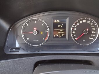Volkswagen Transporter T5 2.0TDI 103kW - 10