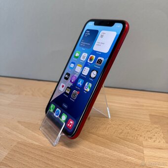 iPhone XR 128GB, červený (12 měsíců záruka) - 10