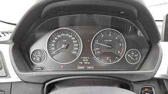 BMW Řada 3 2,0 320d xDRIVE Modern Line Touring - 10