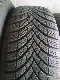 Zimní sada pneu Semperit 205/55 r17 - 10