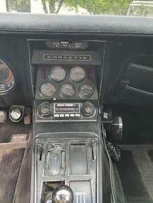 Chevrolet Corvette C3 cabrio manuál 1972 - 10
