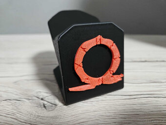 PlayStation 5 s mechanikou + God of War + stylový stojan - 10