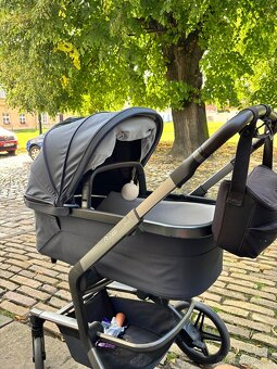 Prodám Joolz Day 5 v barvě Navy blue - 10