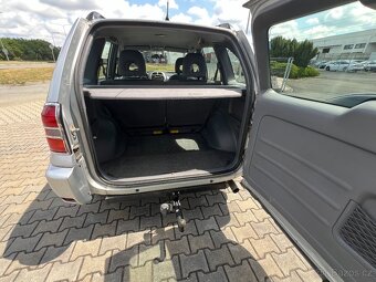 Toyota RAV4 - 10