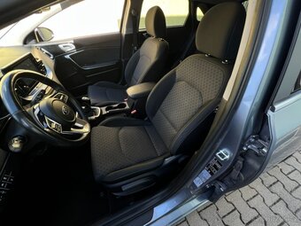 KIA Ceed - 10