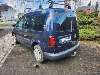 Volkswagen Caddy 1.6 TDI 75kw 5 míst tažné zařízení, hagusy - 10