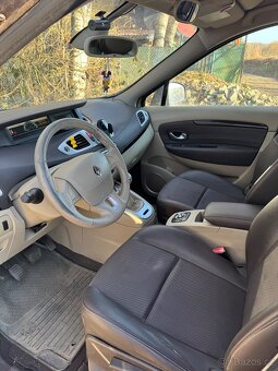 Renault Grand Scenic 1,4 - 7 míst - 10