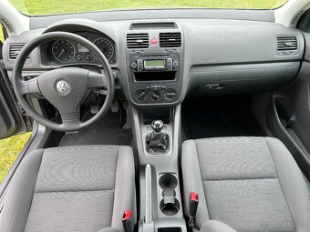 PRODÁM VOLKSWAGEN GOLF 5 1.4 i 1 MAJITEL. - 10