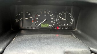 Volkswagen Transporter T4 - 10