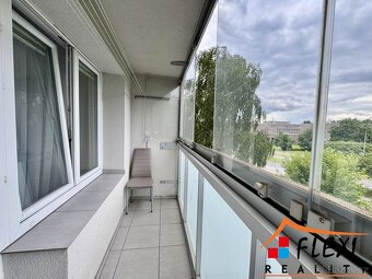 Podnájem plně zařízené garsoniéry se zasklenou lodžií, dr.vl - 10