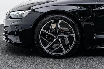 Audi E-tron GT - 10