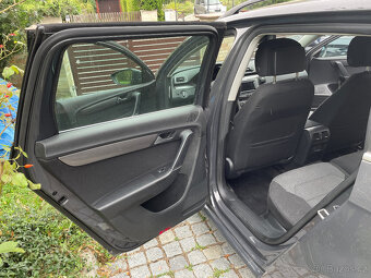 VW Passat Variant B7 2.0 TDi 103 kW Manual, RV 11/2013 - 10