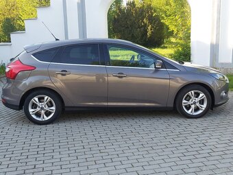 Ford Focus 1.0 92 kw 2012, servis Ford , TOP STAV - 10