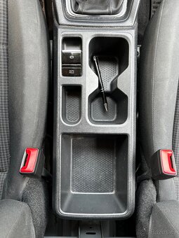 VW Caddy 2.0 TDi - 10
