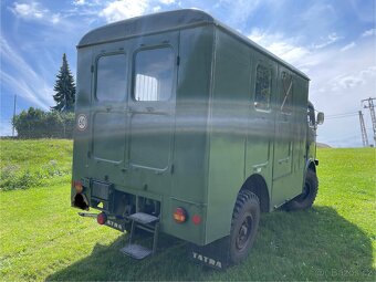 Tatra 805, vysoká skříň, 8 mist - 10